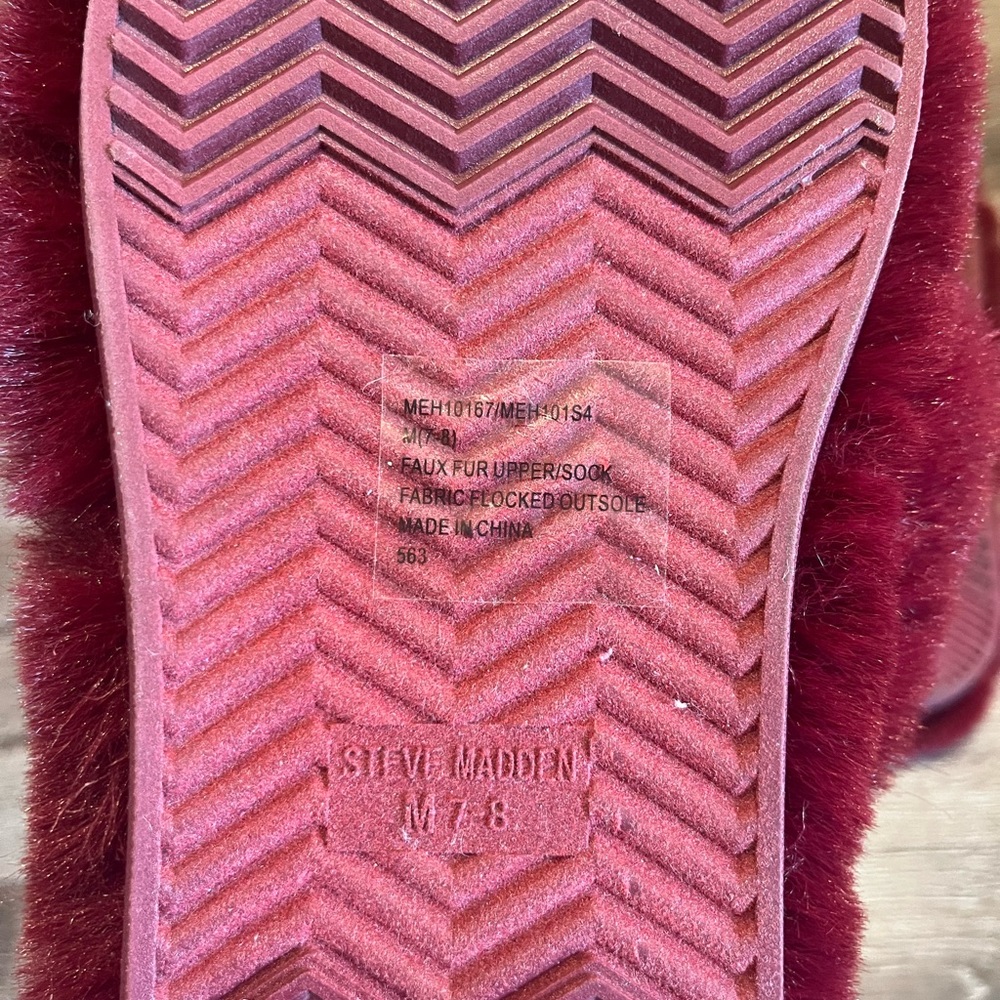 Steve Madden Faux Fur Slippers - Picture 5 of 5